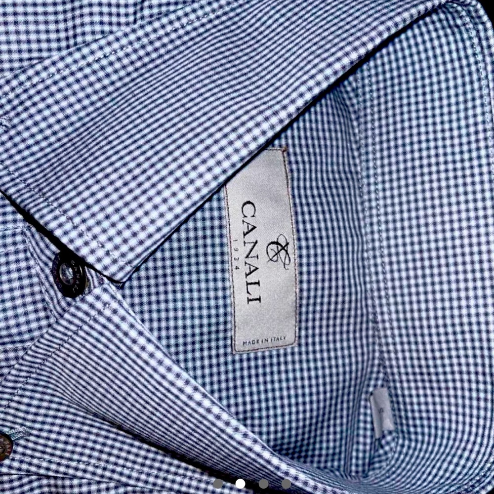 New, never worn Canali dress shirt. Never worn (bought wrong size). Size small